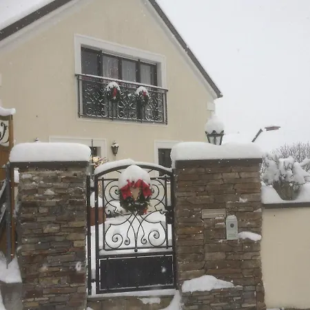 Pension Artstetten