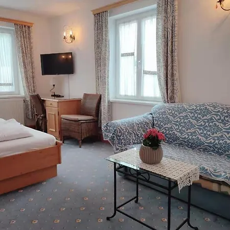 Pension Artstetten Guest house