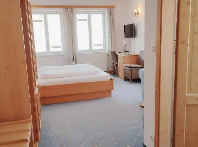 Pension Artstetten Гостевой дом Артштеттен